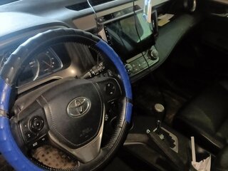2014 Toyota RAV4 IV (XA40), чёрный, 2000000 рублей, вид 2