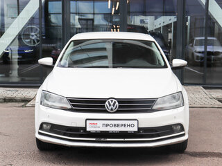2015 Volkswagen Jetta VI Рестайлинг, белый, 899000 рублей, вид 2