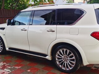 2014 Infiniti QX80 I Рестайлинг, белый, 3180000 рублей, вид 3