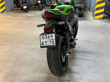 2021 Kawasaki ZX-10R Ninja, зелёный, 1800000 рублей, вид 2