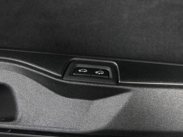 2022 BMW X7 30d I (G07), чёрный, 9900000 рублей - вид 35
