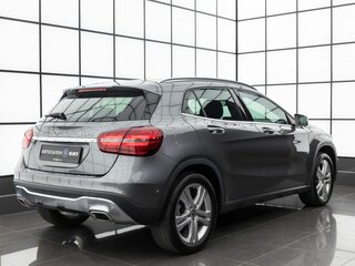 2017 Mercedes-Benz GLA 250 I (X156) Рестайлинг, серый, 2449000 рублей, вид 4