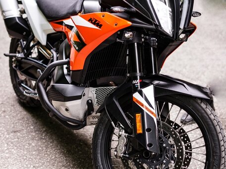 2023 KTM 890 Adventure, оранжевый, 1180000 рублей, вид 3