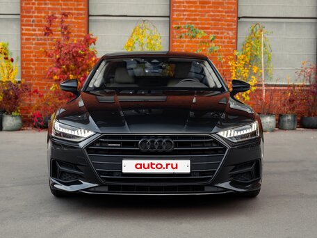 2018 Audi A7 55 TFSI II (4K), чёрный, 3910000 рублей, вид 3