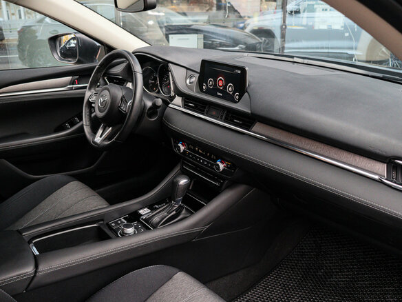 2019 Mazda 6 III (GJ) Рестайлинг 2, чёрный, 2600000 рублей - вид 6
