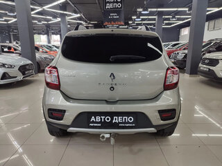 2017 Renault Sandero II, бежевый, 749000 рублей, вид 5