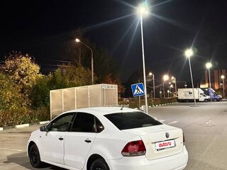 2011 Volkswagen Polo V, белый, 360000 рублей, вид 4