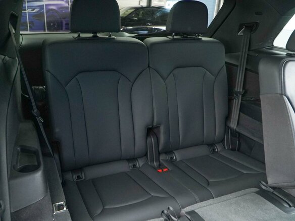 2020 Audi Q7 45 TFSI II (4M) Рестайлинг, серый, 5514690 рублей - вид 12