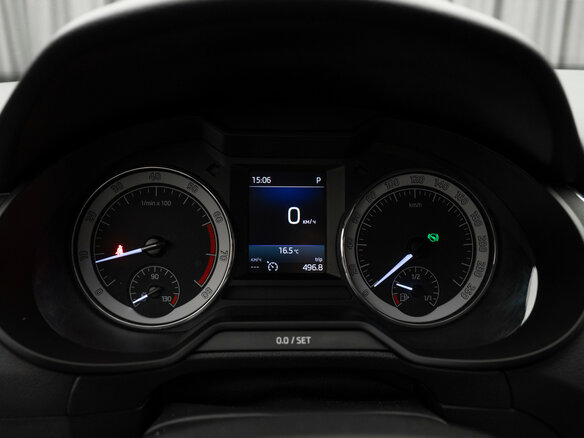 2017 Skoda Octavia III (A7) Рестайлинг, белый, 2120000 рублей - вид 12