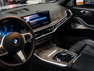2025 BMW X5 40d IV (G05/G18) Рестайлинг, серый, 13790000 рублей, вид 4