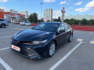 2018 Toyota Camry VIII (XV70), синий, 2320000 рублей, вид 1