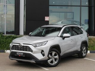 2021 Toyota RAV4 V (XA50), серебристый, 3350000 рублей, вид 1