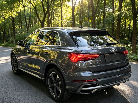 2022 Audi Q3 35 TFSI II (F3), серый - вид 5