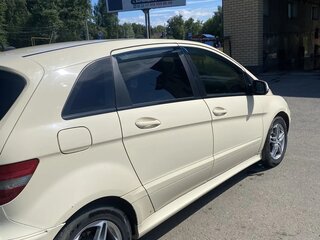 2009 Mercedes-Benz B-Класс 180 I (W245) Рестайлинг, бежевый, 670000 рублей, вид 3