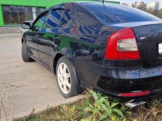 2011 Skoda Octavia II (A5) Рестайлинг, чёрный, 700000 рублей, вид 5