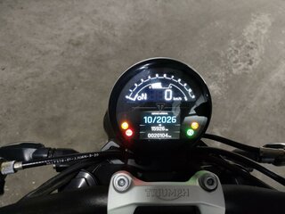 2021 Triumph Trident 660, чёрный, 777000 рублей, вид 5