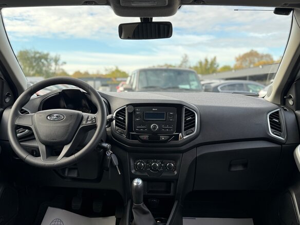 2019 Lada (ВАЗ) XRAY Cross I, белый, 945000 рублей - вид 24