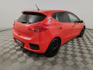 2016 Kia Ceed II Рестайлинг, красный, 1175000 рублей, вид 5