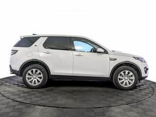 2017 Land Rover Discovery Sport I, белый, 2295000 рублей, вид 4