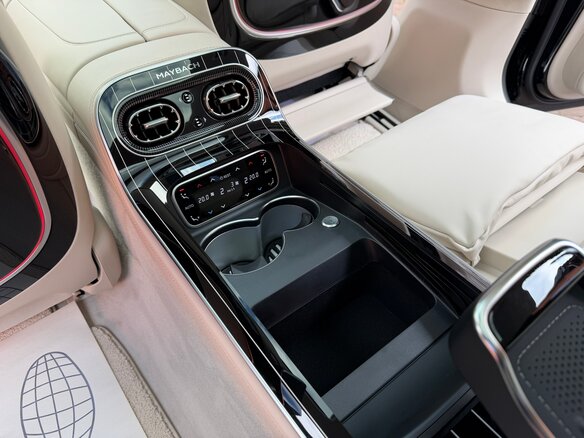 2026 Mercedes-Benz Maybach S-Класс 580 II (Z223) Рестайлинг, чёрный, 35000000 рублей - вид 17