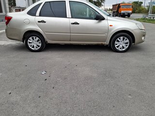 2013 Lada (ВАЗ) Granta I, бежевый, 355000 рублей, вид 4