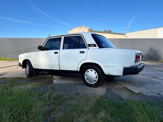 2008 Lada (ВАЗ) 2105, белый, 86000 рублей, вид 4