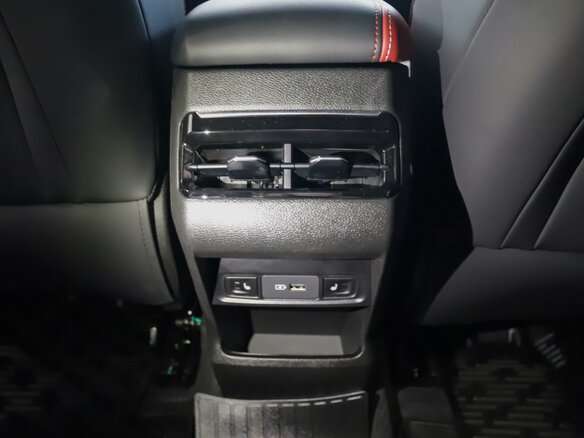 2026 Geely Coolray I Рестайлинг 2, фиолетовый - вид 16
