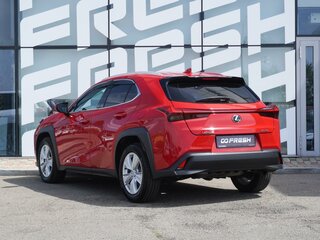2021 Lexus UX 200 I, красный, 3049000 рублей, вид 3
