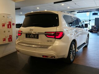 2019 Infiniti QX80 I Рестайлинг 2, белый, 4500000 рублей, вид 4