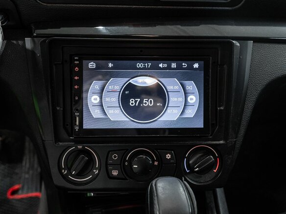 2008 BMW 1 серии 118i I (E81/E82/E87/E88) Рестайлинг, чёрный - вид 21