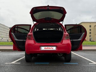 2007 Toyota Yaris II, красный, 520000 рублей, вид 4