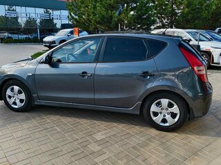2011 Hyundai i30 I Рестайлинг, серый, 599900 рублей, вид 5