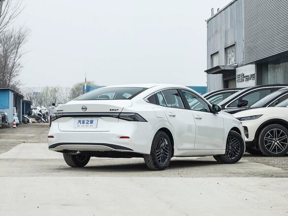 2026 Nissan Sylphy V (B19), белый, 2190000 рублей - вид 7
