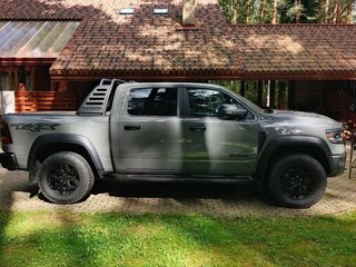 2023 Ram 1500 Crew Cab TRX V, серый, 13999000 рублей, вид 3