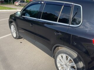 2008 Volkswagen Tiguan I, чёрный, 970000 рублей, вид 3