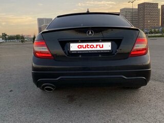 2013 Mercedes-Benz C-Класс 180 III (W204) Рестайлинг, чёрный, 1750000 рублей, вид 3