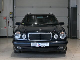 1998 Mercedes-Benz E-Класс 320 II (W210, S210), синий, 595000 рублей, вид 2