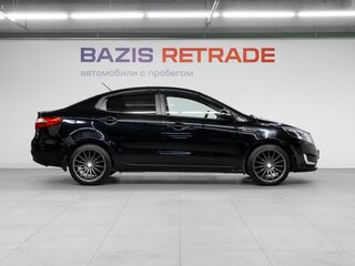 2013 Kia Rio 5-speed III, чёрный, 990000 рублей, вид 4
