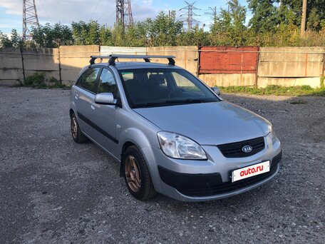 2007 Kia Rio II, серебристый, 325000 рублей, вид 4