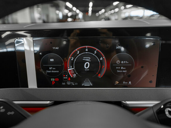 2026 Volkswagen Tavendor I Рестайлинг, чёрный, 6100000 рублей - вид 11
