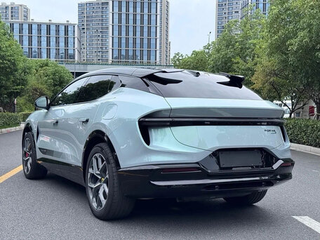 2026 Lotus For Me, серебристый, 12750000 рублей, вид 3
