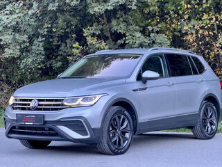 2023 Volkswagen Tiguan Allspace II Рестайлинг, серый, 3750000 рублей, вид 1