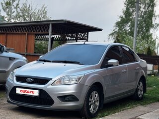 2008 Ford Focus II Рестайлинг, серебристый, 530000 рублей, вид 2