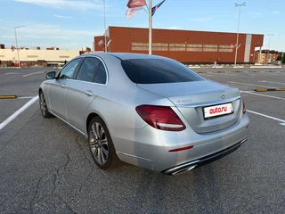 2017 Mercedes-Benz E-Класс 400 V (W213, S213, C238), серебристый, 4250000 рублей, вид 5