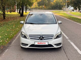 2014 Mercedes-Benz B-Класс 180 II (W246), белый, 1300000 рублей, вид 2