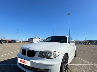 2011 BMW 1 серии 116i I (E81/E82/E87/E88) Рестайлинг, белый, 650000 рублей, вид 2