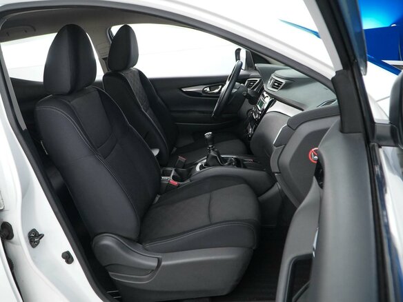 2017 Nissan Qashqai II, белый, 1879999 рублей - вид 7