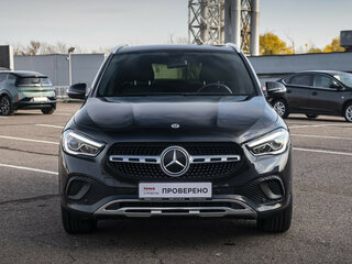 2020 Mercedes-Benz GLA 200 II (H247), чёрный, 3297000 рублей, вид 2