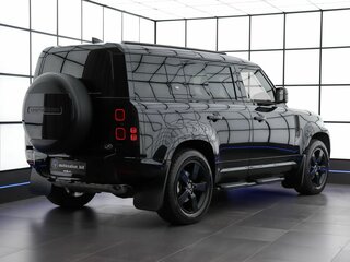2021 Land Rover Defender 110 II, чёрный, 8919000 рублей, вид 4