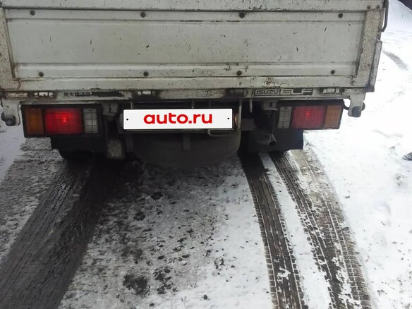 1998 Isuzu Elf (N-series), белый, 1050000 рублей - вид 2